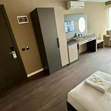Hotel Esse Joven